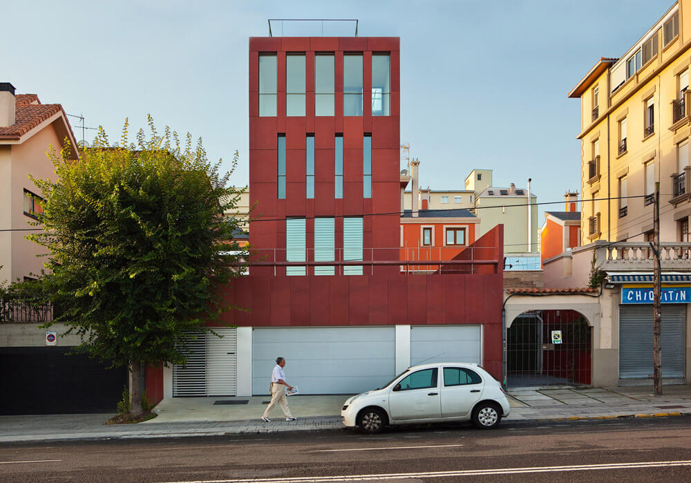 Mercedes House in Garden City, A Coruña, Spain, CREUSeCARRASCO Arquitectos