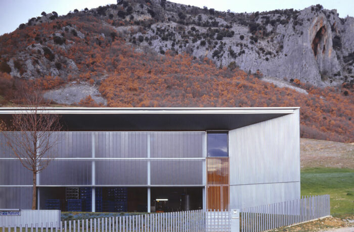 Bottling Plant of Mineral Water “Belnature”, Arteta, Spain, Alfonso Alzugaray