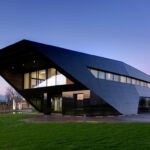 Vidre Negre Office Building, Cuneo, Italy, DaMilano Studio
