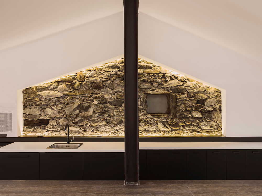 GBCO973 ex Barn, Bellinzona, Switzerland, LOKOMOTIV.archs