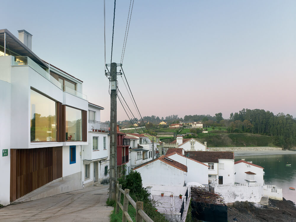 Refurbishment of Two Single-Family Houses in Redes, Ares, Spain, Díaz y Díaz Arquitectos