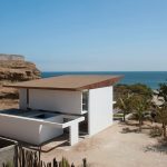 Beach House at Punta Veleros, Talara, Peru, Artadi Arquitectos